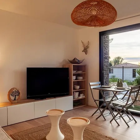 Annexe Independante Appartement Ollioules